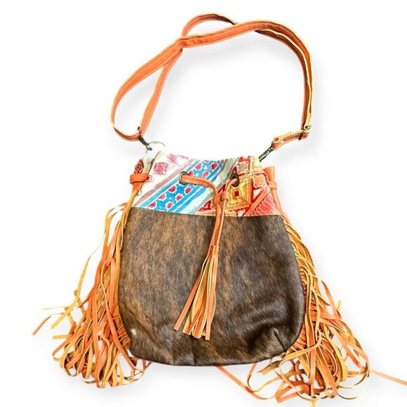 DANCING CACTUS DESIGNS Western Cowhide Fringe Shoulder Bag – Multicolor Leather - Picture 1 of 6